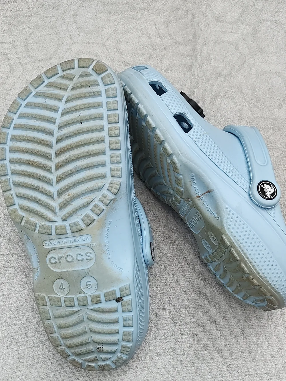 CROCS comfortable light